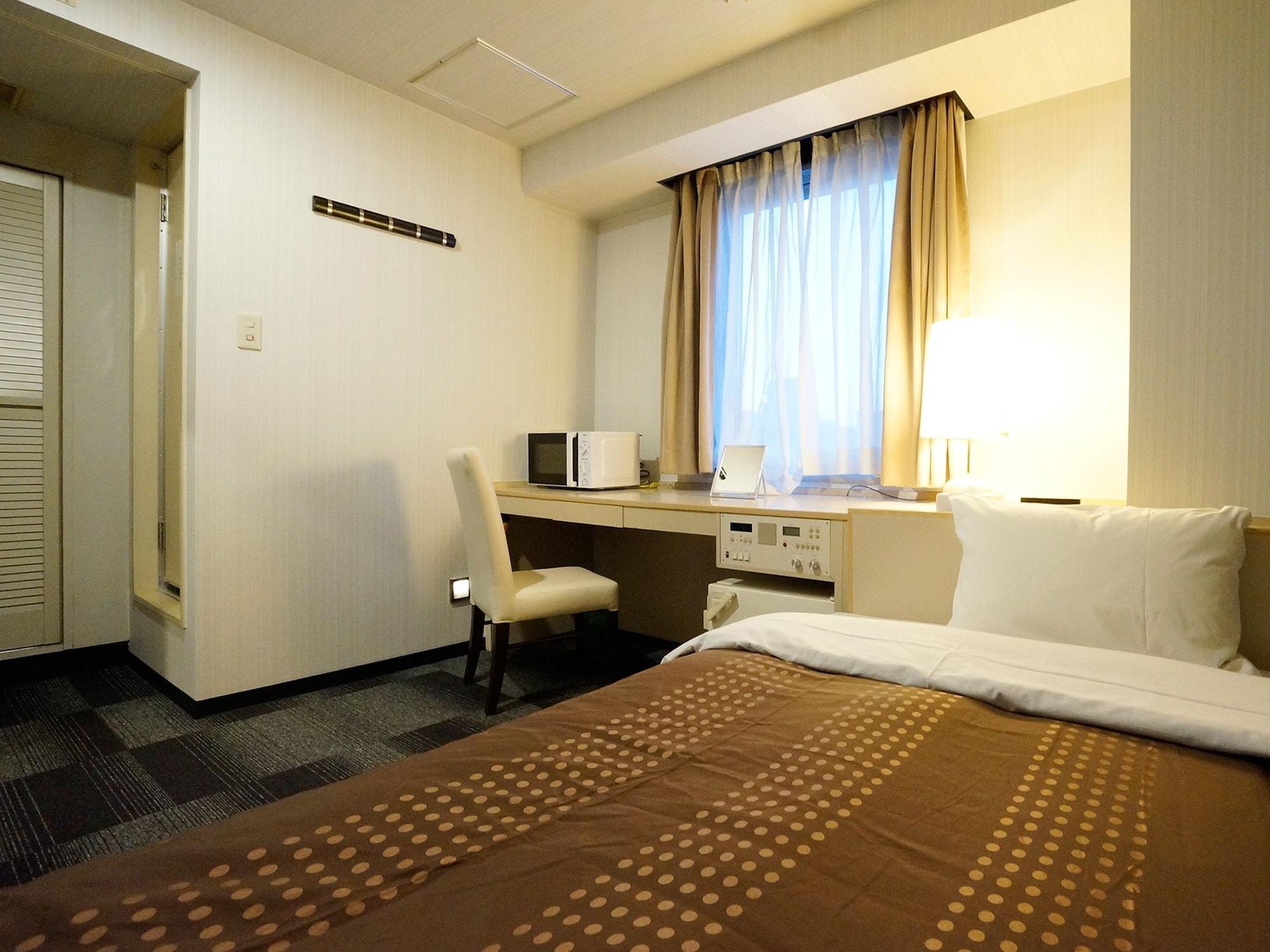 Hotel Livemax Kyoto Gojo Bagian luar foto